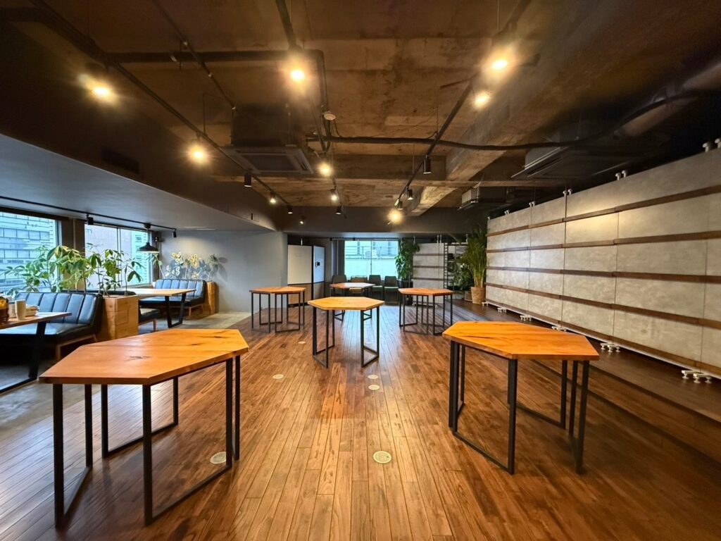 YOLO異業種交流会の会場の様子